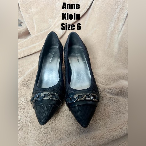 Anne Klein - Picture 2 of 2